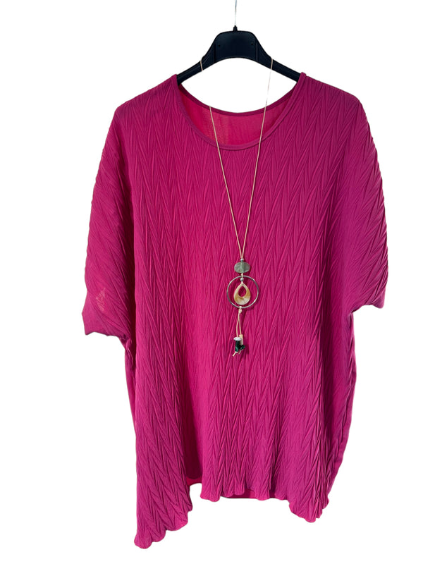 Italian summer blouse and necklace pink