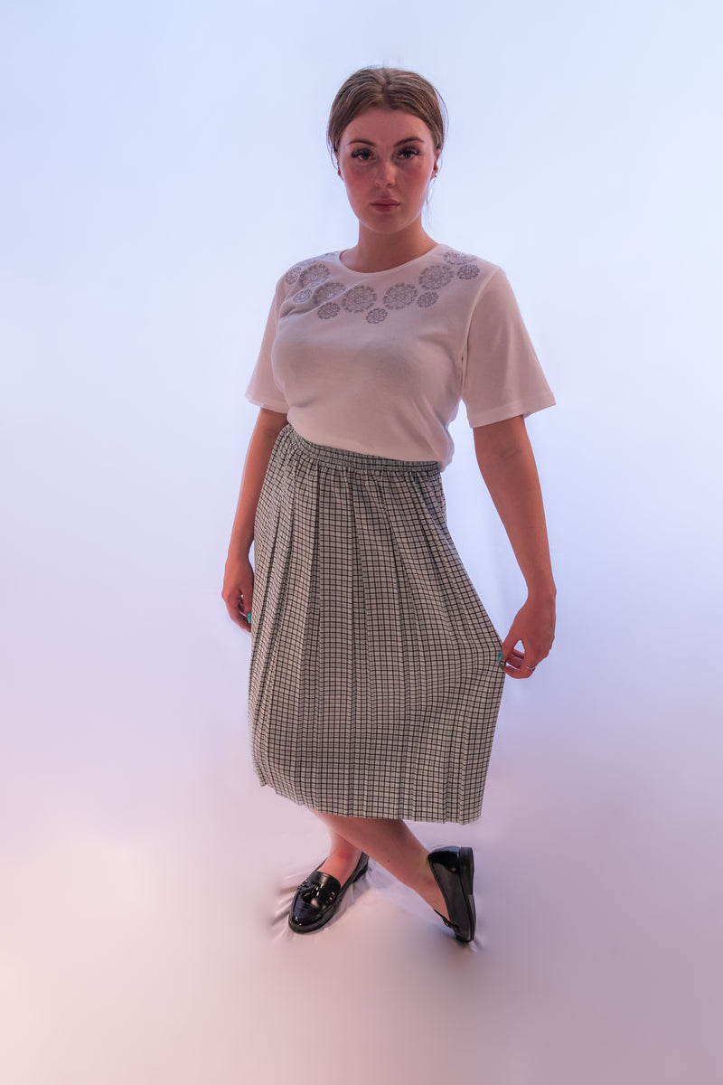 pleated 1960s style skirt in sage