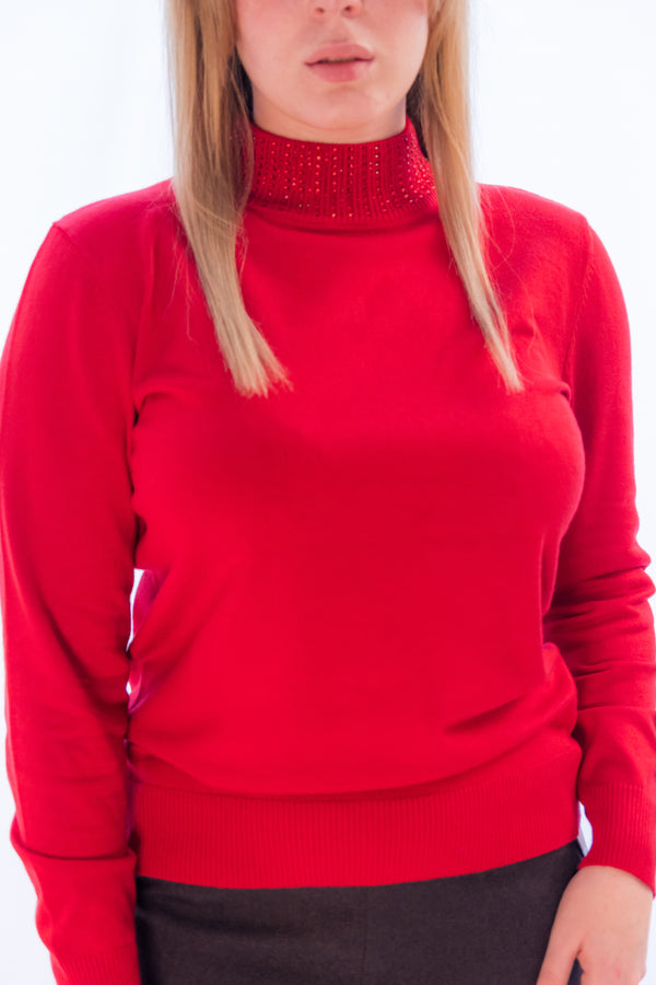 Red sequenced neck jumper